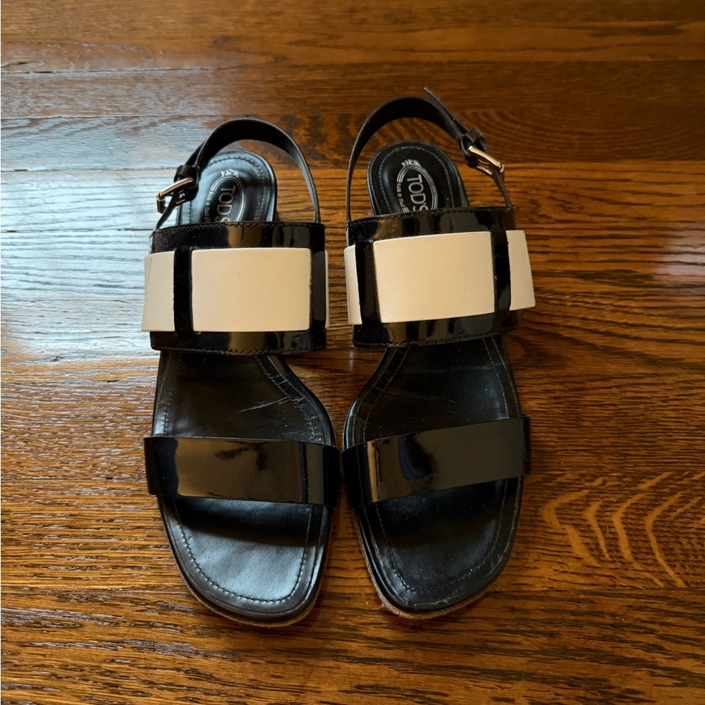 Tod's Black and Cream Sandals